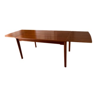 1980s Danish Modern Style Teak Draw Leaf Dining Table Mid-Century Modern For Sale