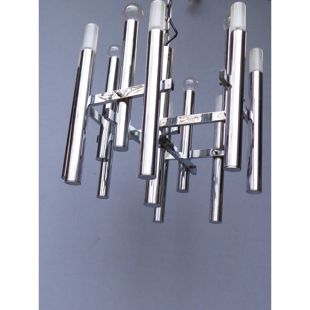 Metal Mid-Century Chrome Tubes Chandelier Ceiling Lamp by Gaetano Sciolari For Sale - Image 7 of 12