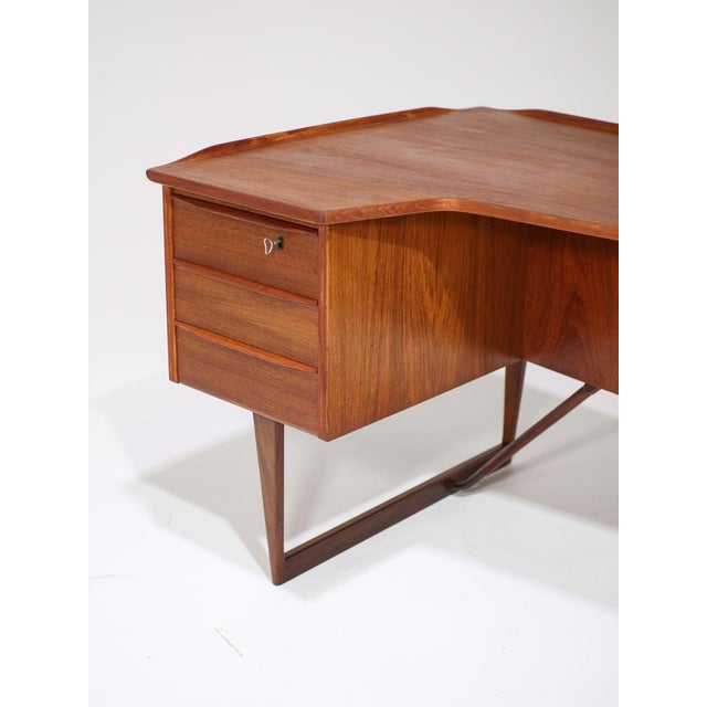1960s Boomerang Freestanding Desk by Peter Lovig Nilsen for Løvig, Denmark, 1965 For Sale - Image 5 of 18
