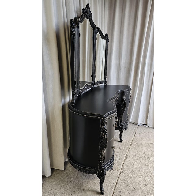 1930s 1930s Black Vanity With Three-Panel Mirror, Rococo Style Vintage Carved Vanity. For Sale - Image 5 of 18