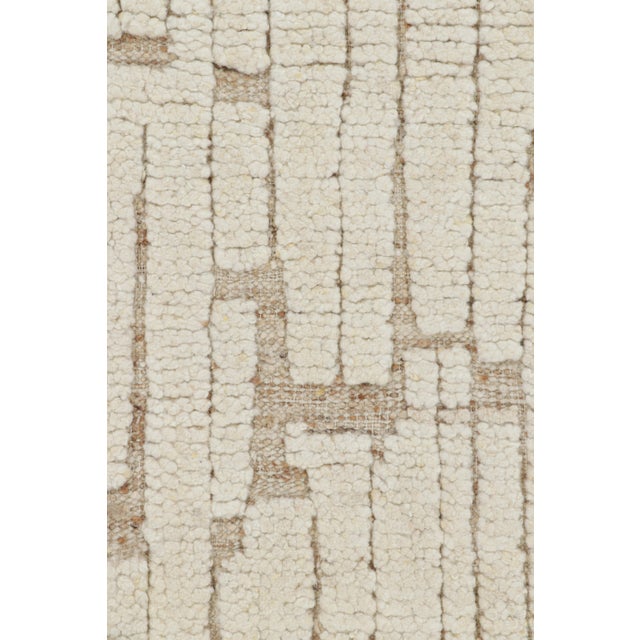 Contemporary Rug & Kilim’s Contemporary Rug in White with High-Low Geometric Patterns - 6x9 For Sale - Image 3 of 7