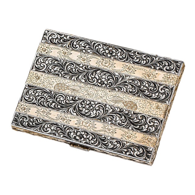 Exceptional Luxury Italian Hand Engraved Ornate Antique Cigarette Case Holder 800 Silver 18k Gold Inlay Tobacciana Collectible For Sale