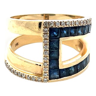 14k Yellow Gold Diamond & 1.50 Carat Weight Sapphire Ring, Size 7 For Sale