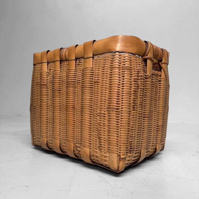 Vintage Japanese Bamboo Basket with Handles, 1950s For Sale - Image 10 of 12