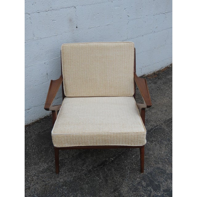 Mid 20th Century Danish Modern Poul Jensen for Selig Sculpted Z Lounge Chairs a Pair 6337 For Sale - Image 5 of 18