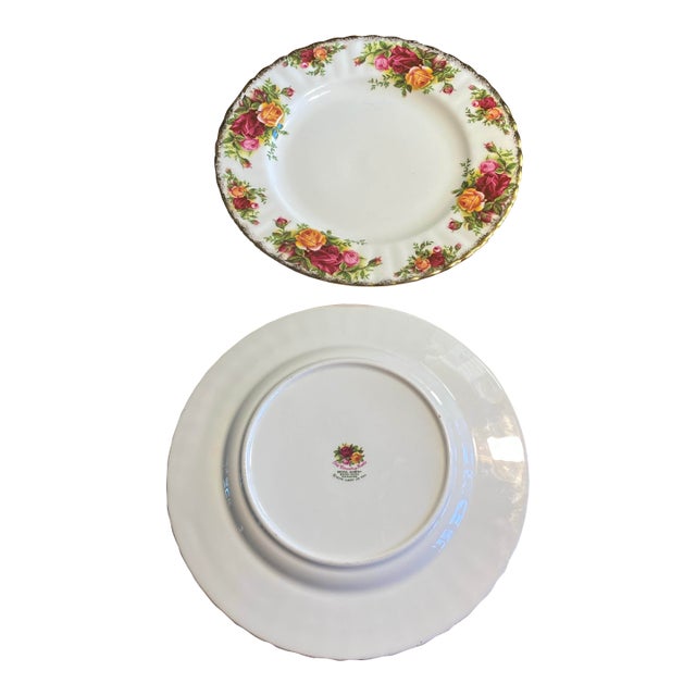 1960s Royal Albert 2 Old Country Rose 8 1/8” Salad Plates For Sale