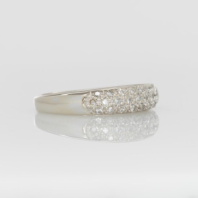 Classic Earth Mined Diamond Wedding Band Ring in Solid 14k Gold: Fine Jewelry, Size 6.75 For Sale In Columbus - Image 6 of 8