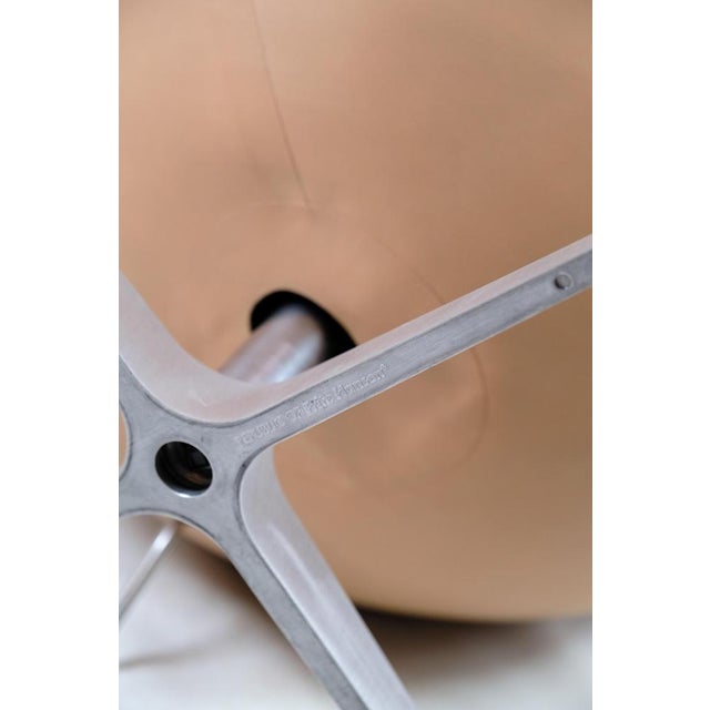 Model 3316 Egg Chair by Arne Jacobsen for Fritz Hansen, 2010s For Sale - Image 9 of 13