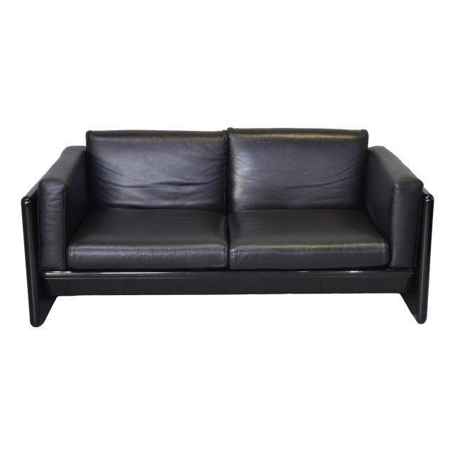 Black Lacquered Wood and Leather Two-Seater Sofa by Kazuhide Takahama for Gavina, 1970s For Sale