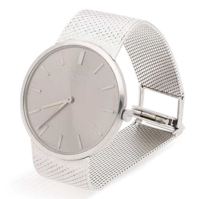 Metal 1970s Patek Philippe Calatrava 3468 34mm Gray Dial 18k White Gold Watch For Sale - Image 7 of 14