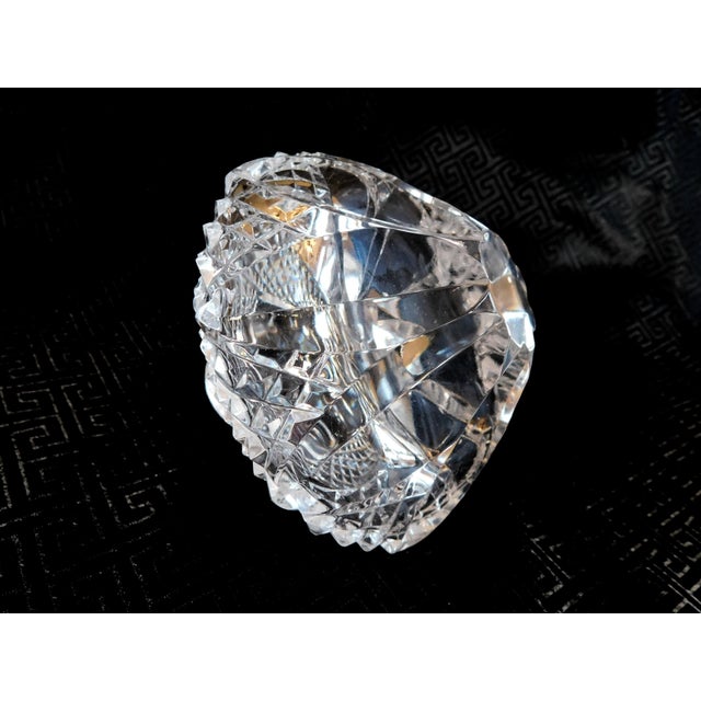 Contemporary 1970s Cut Glass Top Shaped Perfume Bottle For Sale - Image 3 of 7