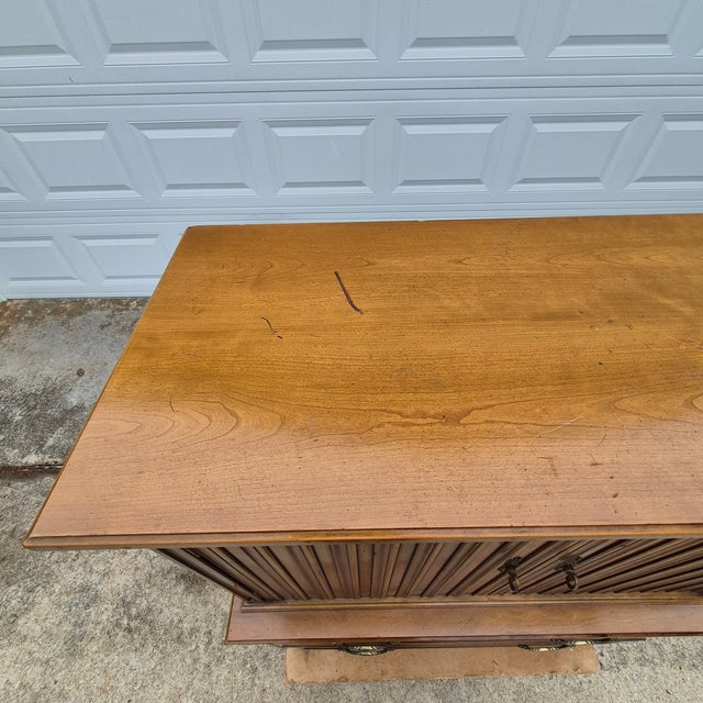 Mid 20th Century Henredon French Regency Gentleman’s Chest Tall Highboy Dresser For Sale In Washington DC - Image 6 of 15