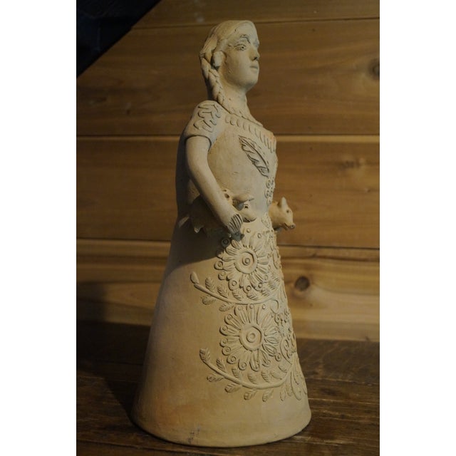 1970s Mexican Teodora Blanco Nunez Style Folk Art Pottery Woman For Sale - Image 11 of 11