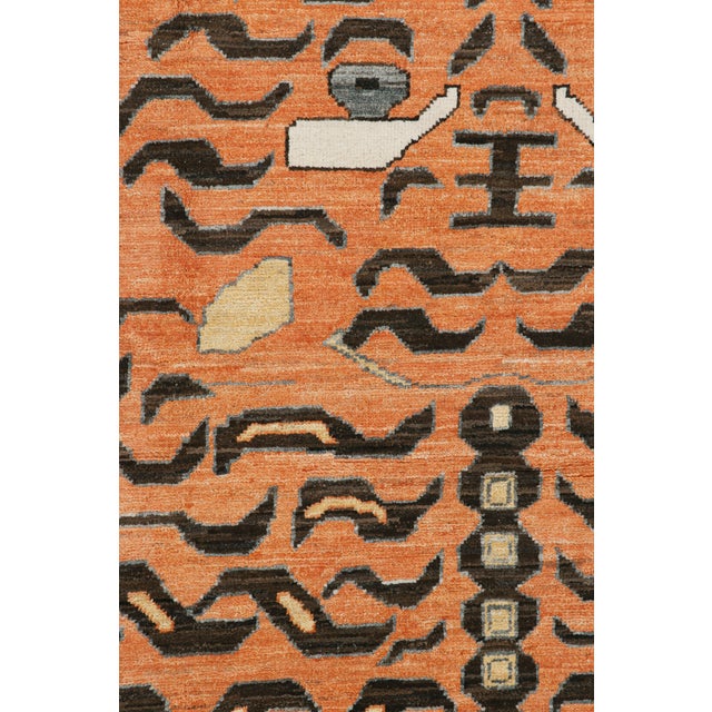Contemporary Rug & Kilim’s Contemporary Tiger Rug in Gold With Brown and Orange Pictorial For Sale - Image 3 of 7