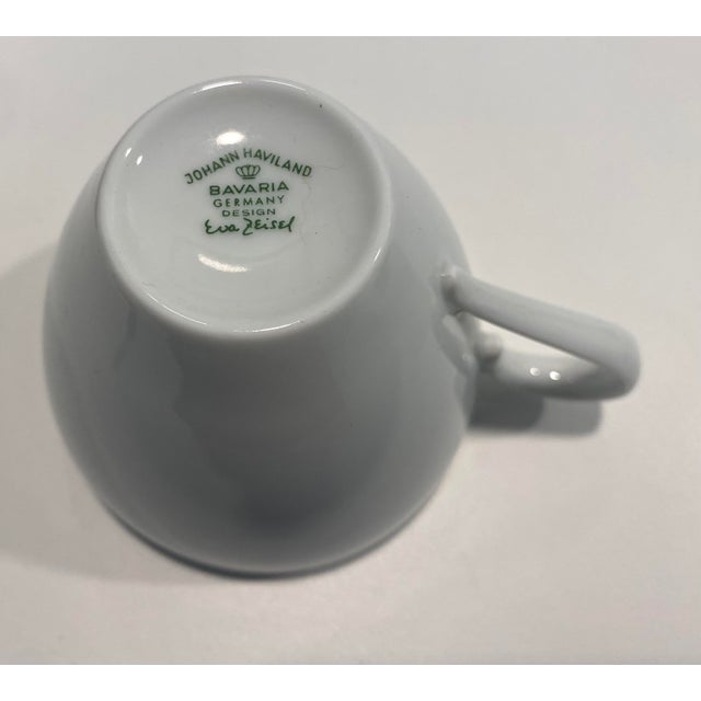 Mid-Century Modern Eva Zeisel for Haviland China Germany Set of Six White Cups For Sale - Image 3 of 4