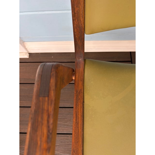 A Pair of Vintage Mid-Century Modern Walnut-Tone Wood Occasional Chair For Sale - Image 4 of 9