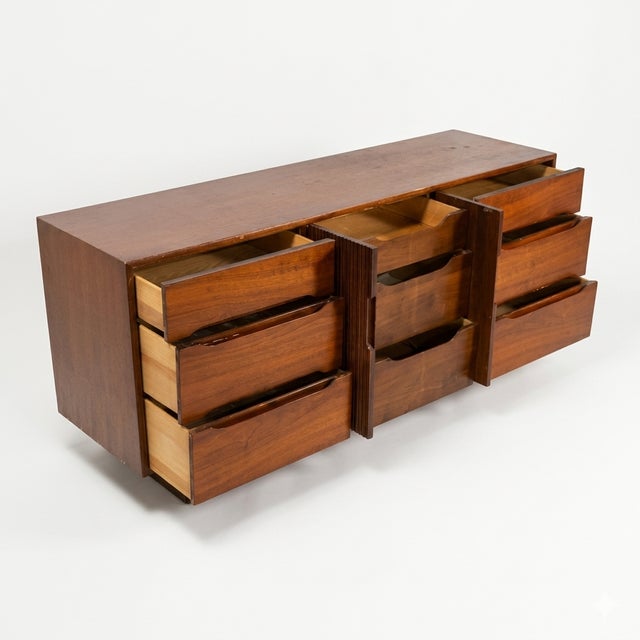 Ramseur Mid-Century Modern 9-Drawer Lowboy Dresser, C. 1960s For Sale - Image 10 of 12