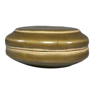 Longquan Celadon Powder Box for Cosmetic With Matching Lid For Sale
