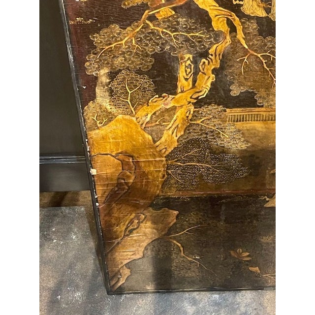 This 19th-century English Chinoiserie panel features intricate designs in the chinoiserie style, adding a touch of...