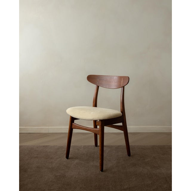 Wood Mid-Century Modern Teak CH30 Dining Chairs by Hans J. Wegner for Carl Hansen & Son, 1960s, Set of 4 For Sale - Image 7 of 18