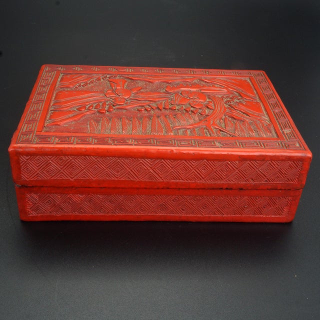 Chinese Rectangular Cinnabar Lacquer Box 19th Century For Sale - Image 11 of 18