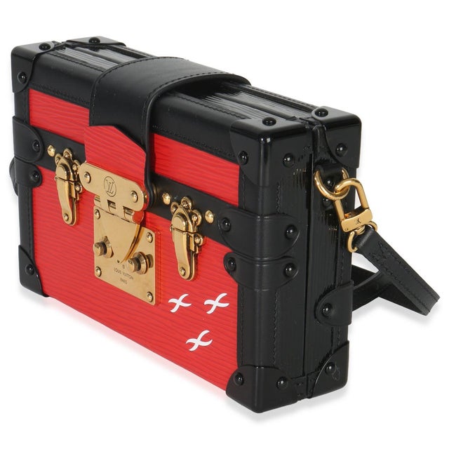Item #: 153086 Interior Material: Leather MSRP: 5,500 Features Interior: Single card slot Dimensions: 7.25 x 4.5 x 2 in...