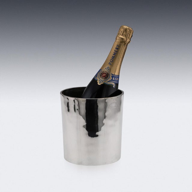 1970s Vintage Italian Silver Ice Bucket and Beakers, Florence, Italy, 1970s, Set of 7 For Sale - Image 5 of 12