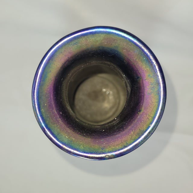 Green Antique Iridescent Art Glass Vase Victorian Portrait Oil Slick Finish 13.5in For Sale - Image 8 of 10