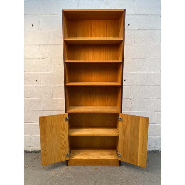 Mid-Century Modern Style Bookcase W/ Storage For Sale In New York - Image 6 of 7