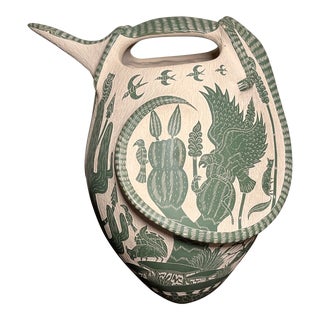 Mata Ortiz Lizard Vase Pottery by Olivia Dominguez For Sale