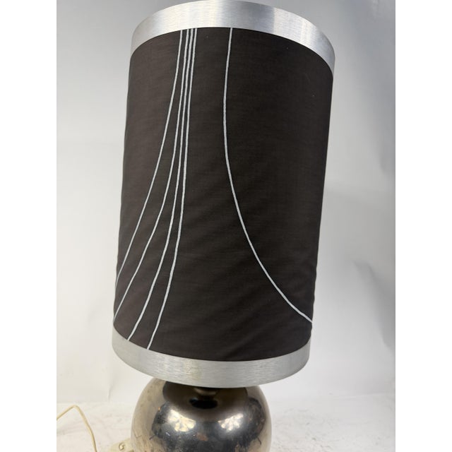 Vintage Space Age Table Lamp in Chrome Metal, 1970s For Sale - Image 9 of 10