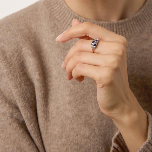 1910s 1910s Edwardian Synthetic Sapphire Diamond 18k Yellow Gold Checkerboard Ring, Size 6.25 For Sale - Image 5 of 6