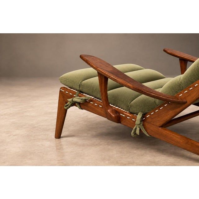 Olive Brazilian Modern Chaise Lounge in Caviúna and Moss-Olive Velvet by Pierre Weckx, 1950s For Sale - Image 8 of 18