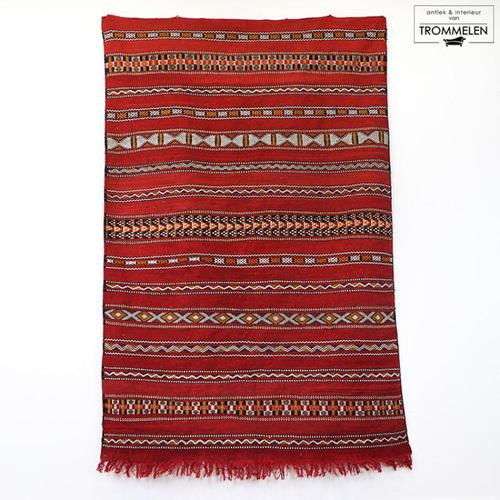 Textile Vintage Wool Kilim Rug For Sale - Image 7 of 7