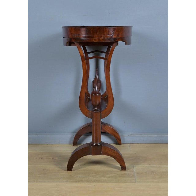 Empire Mahogany Burl Trinket Tray Table, Early 19th Century For Sale - Image 11 of 16