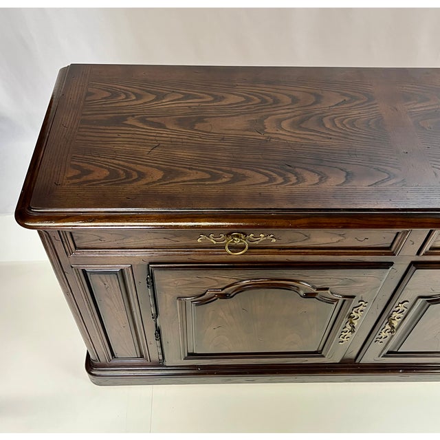 Late 20th Century Henredon "Four Centuries" French Provincial Solid Ash Sideboard / Buffet For Sale - Image 14 of 18