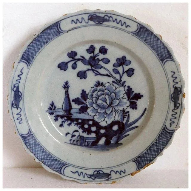 Traditional Dutch Delft De Twee Scheepjes Tin-glazed Pottery Blue and White Plates - a Pair For Sale - Image 3 of 10