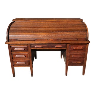 Early 1900's Oak Rolltop Desk For Sale