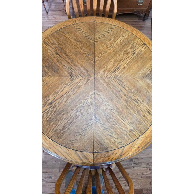 Thomasville Vintage Thomasville Solid Oak Pedestal Dining Set - Complete 7-Pc Set W/ Leaves & Chairs For Sale - Image 4 of 13