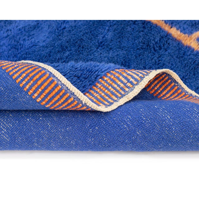 Early 21st Century Hand-Knotted Wool Rug by Azele Studio For Sale - Image 5 of 10