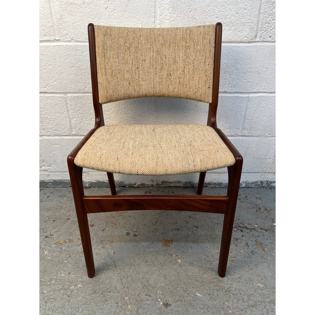 Erik Buch Set of Four Vintage Danish Modern Erik Buch Teakwood 'Model 89' Dining Chairs For Sale - Image 4 of 14