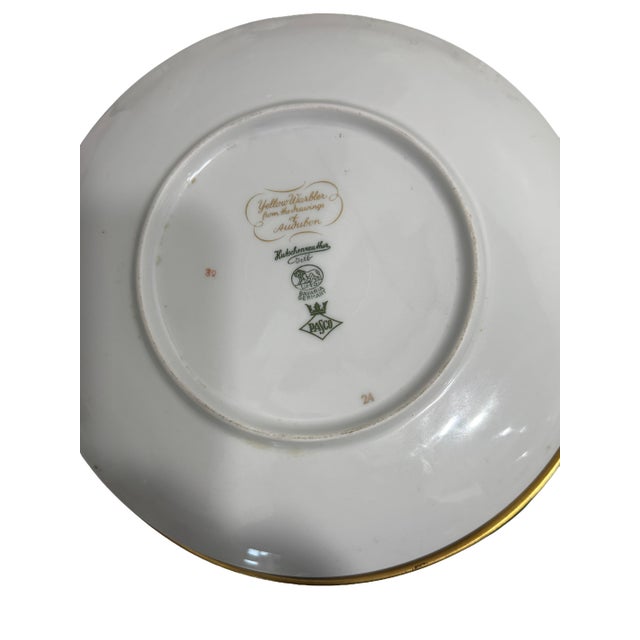 Vintage Hutschenreuther Selb Bavaria Audubon Bird Porcelain Dessert Plates – Set of 4, 24k Gold Rim For Sale In Miami - Image 6 of 6