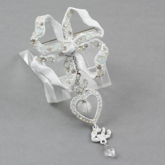 White Christian Lacroix Paris White Enamel Bow Pin Brooch For Sale - Image 8 of 12