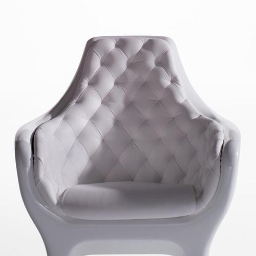 Armchair designed by Jaime Hayon manufactured by BD. In rotomoulded polyethylene. Upholstered in leather capitoné and...