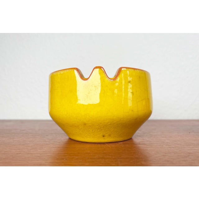 Mid-Century Modern German Space Age Red and Yellow Ceramic Ashtrays, 1960s, Set of 2 For Sale - Image 15 of 18
