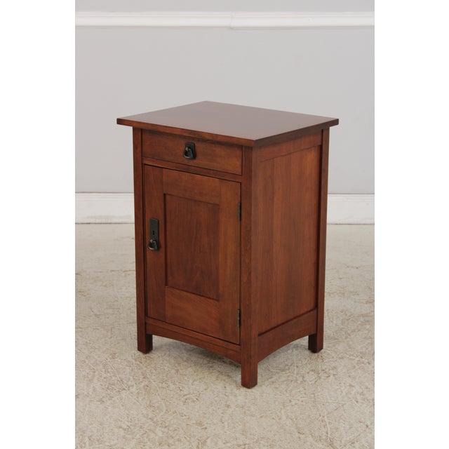 Arts & Crafts Pair Stickley Arts & Crafts Cherry Nightstands For Sale - Image 3 of 15
