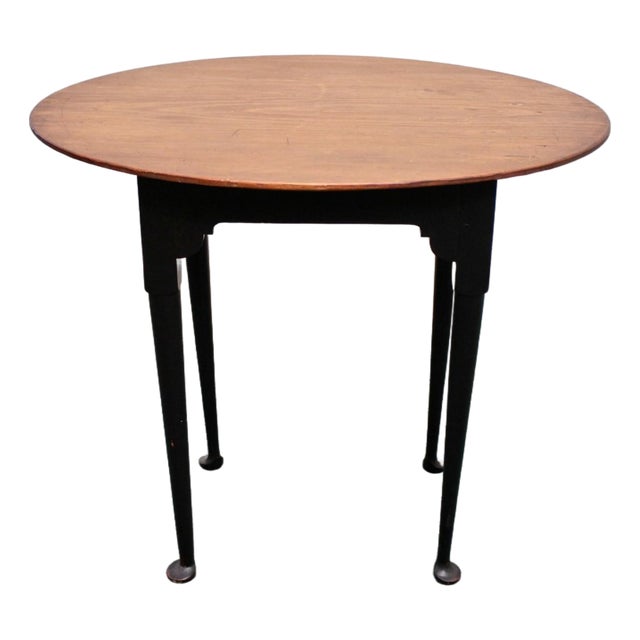 Vintage Queen Anne Style Oval Top Tea Table For Sale