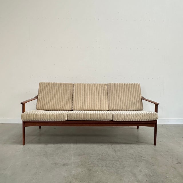 Vintage Scandinavian Sofa in Teak and Fabric, 1960s, in Good conditions. Designed 1960 to 1969