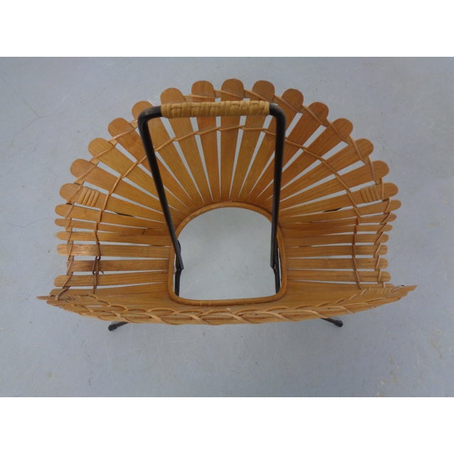 Italian Wicker and Iron Magazine Rack, 1960s For Sale - Image 13 of 18