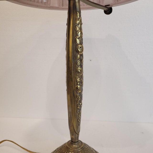 Metal Art Deco Table Lamp in Bronze and Bent Glass from Muller Fréres, Luneville, France, 1930s For Sale - Image 7 of 18